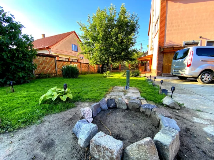 Júlia Apartmanház kültér 4