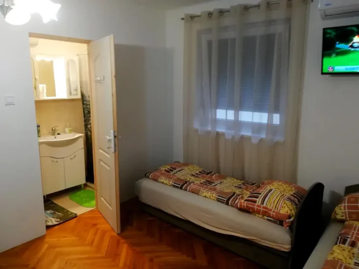 Örökzöld Apartman beltér 2